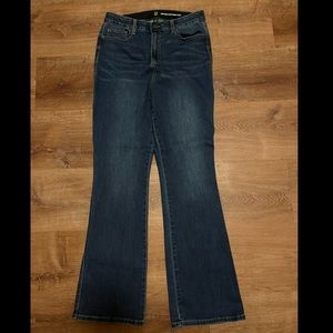 NY&CO high waist curvy barely bootcut jeans SZ 14 ❌SOLD❌
